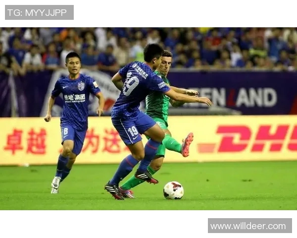 以中锋为核心构建全新战术体系提升球队进攻与防守效率