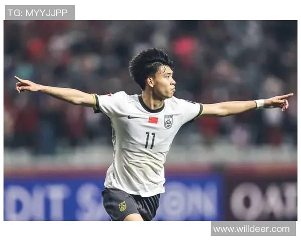 中国U22青年队迎战澳大利亚全力争胜展现青春风采